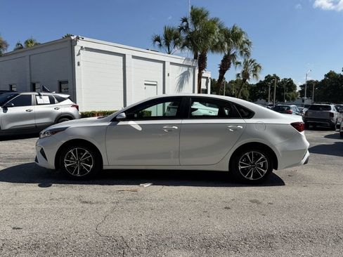 Certified 2023 Kia Forte LXS FWD image 8