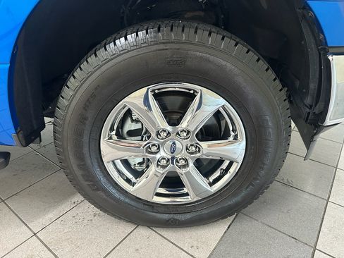 Used 2019 Ford F150 XLT w/ Equipment Group 302A Luxury AWD/4WD image 13