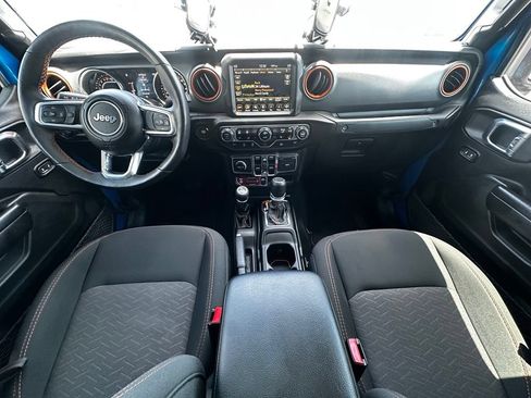 Used 2023 Jeep Gladiator Mojave w/ Cold Weather Group AWD/4WD image 11