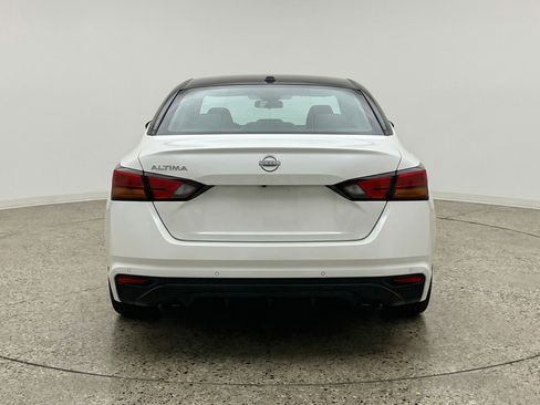 Used 2025 Nissan Altima 2.5 SV image 7