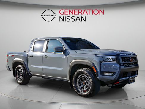 Certified 2025 Nissan Frontier PRO-4X w/ Pro Premium Package AWD/4WD image 1