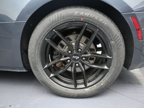 Used 2020 Chevrolet Camaro LT image 10