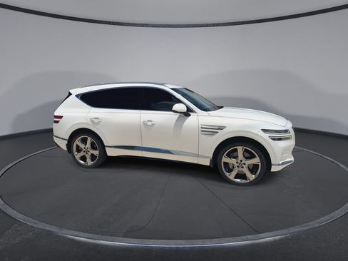 Used 2024 Genesis GV80 3.5T w/ Prestige Package AWD/4WD image 2