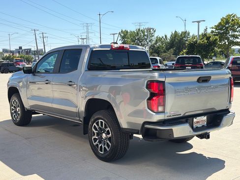 Used 2024 Chevrolet Colorado LT w/ LT Convenience Package III RWD image 6