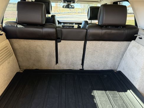 Used 2014 Land Rover Range Rover HSE image 38