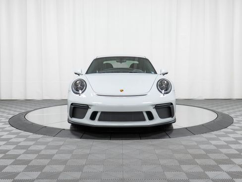 Certified 2018 Porsche 911 GT3 RWD image 10
