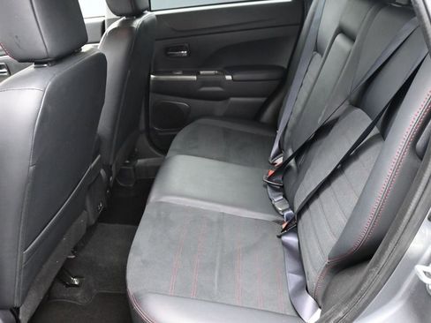 Used 2024 Mitsubishi Outlander Sport SE AWD/4WD image 12