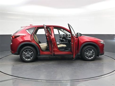 Used 2017 MAZDA CX-5 Touring image 31
