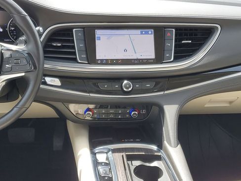 Used 2024 Buick Enclave Avenir w/ Avenir Technology Package AWD/4WD image 29