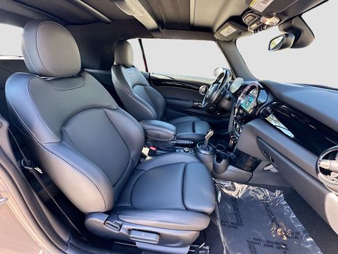 Used 2023 MINI Cooper S image 28