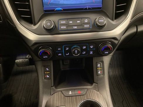 Used 2017 GMC Acadia SLT w/ LPO, Cargo Package AWD/4WD image 12
