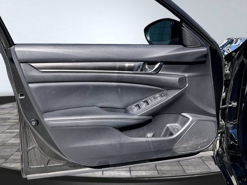 Used 2021 Honda Accord Sport Special Edition image 13