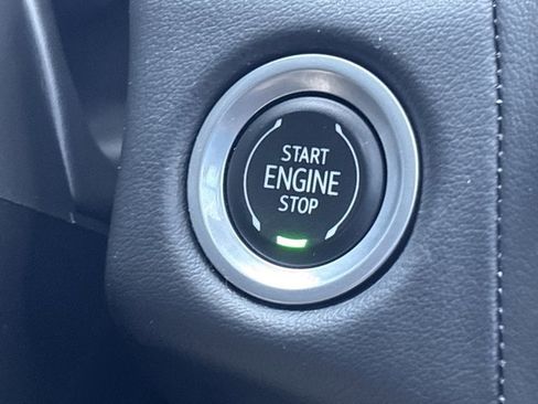 Used 2022 Chevrolet Tahoe RST image 33