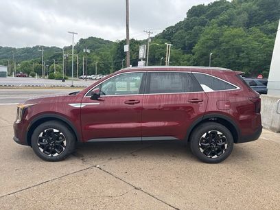 Used 2025 Kia Sorento S