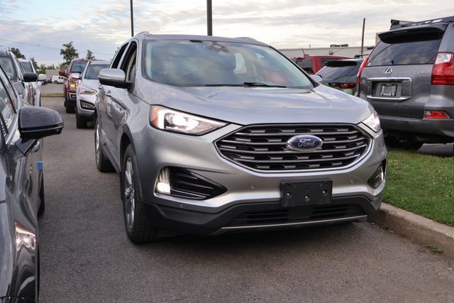 Used 2020 Ford Edge Titanium AWD/4WD image 6