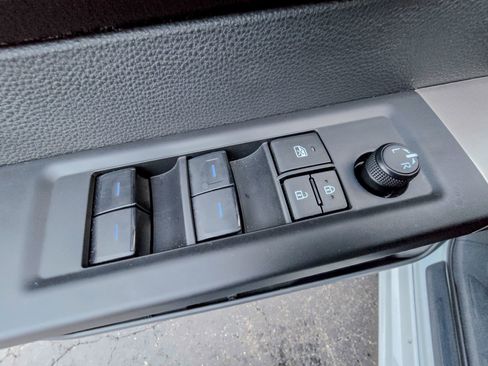 Used 2024 Toyota Tundra SR5 image 18