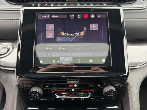 Used 2022 Jeep Grand Cherokee Altitude image 37