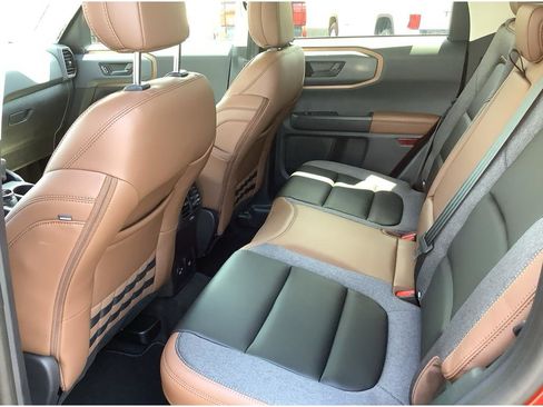 New 2024 Ford Bronco Sport Outer Banks image 11