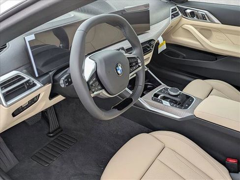 New 2026 BMW 430i xDrive Convertible image 3