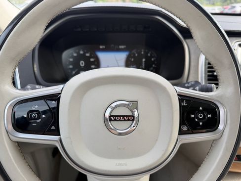 Used 2016 Volvo XC90 T6 Inscription w/ Vision Package AWD/4WD image 23