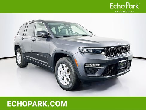 Used 2023 Jeep Grand Cherokee Limited AWD/4WD image 1