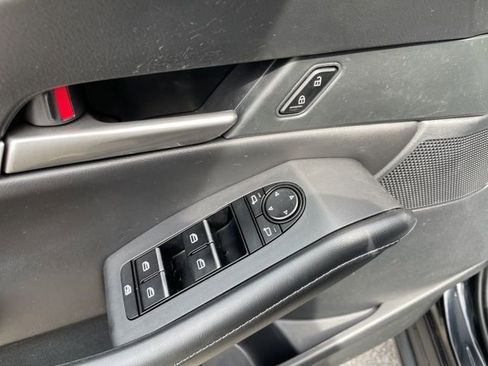 Used 2023 MAZDA CX-30 AWD 2.5 S w/ Select Package image 23