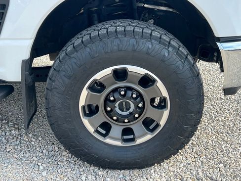 Used 2023 Ford F250 XLT w/ Tremor Off-Road Package image 10
