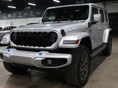 Used 2024 Jeep Wrangler High Altitude