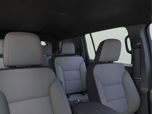 New 2026 Chevrolet Traverse LT w/ LPO, Floor Liner Package image 18
