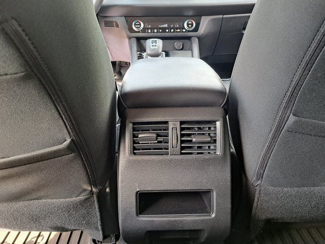 Used 2024 Mitsubishi Outlander ES AWD/4WD image 25