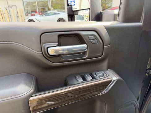 Certified 2023 Chevrolet Silverado 2500 LT w/ All Star Edition AWD/4WD image 17
