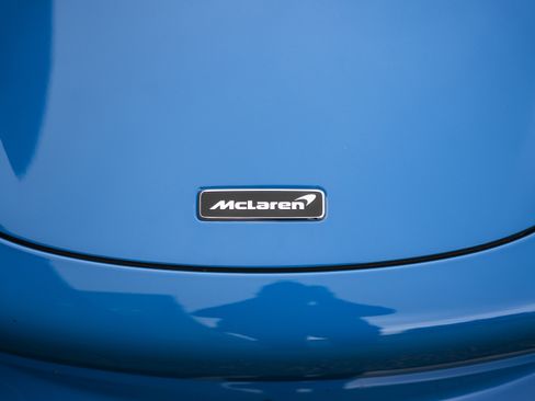 Used 2026 McLaren 750S Spider RWD image 20