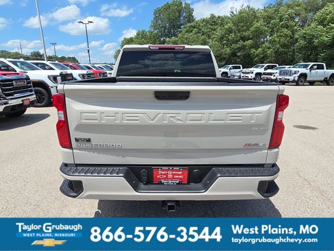 New 2026 Chevrolet Silverado 1500 RST w/ RST Select Package AWD/4WD image 7