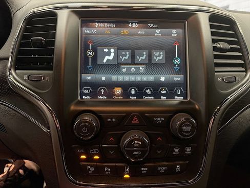 Used 2018 Jeep Grand Cherokee High Altitude AWD/4WD image 14