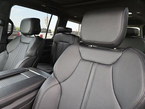 New 2025 Jeep Wagoneer Series II w/ Premium Group I image 21