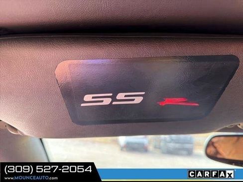 Used 2004 Chevrolet SSR w/ Preferred Equipment Group image 23