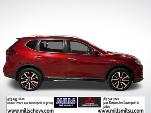 Used 2019 Nissan Rogue SL w/ Premium Package AWD/4WD image 4