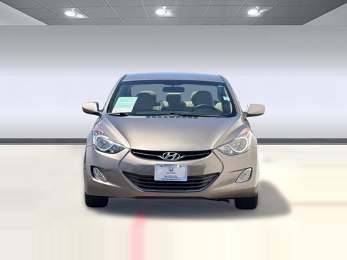 Used 2013 Hyundai Elantra GLS w/ Preferred Pkg FWD image 5
