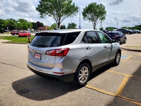 Used 2021 Chevrolet Equinox LT FWD image 5