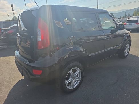 Used 2012 Kia Soul FWD image 3