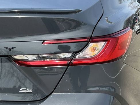 Certified 2025 Toyota Camry SE image 9