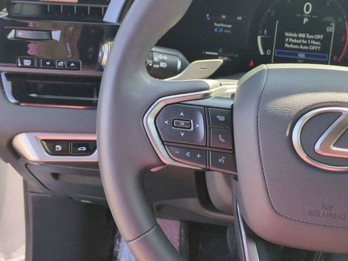 Used 2025 Lexus RX 350 FWD w/ Technology Package image 18