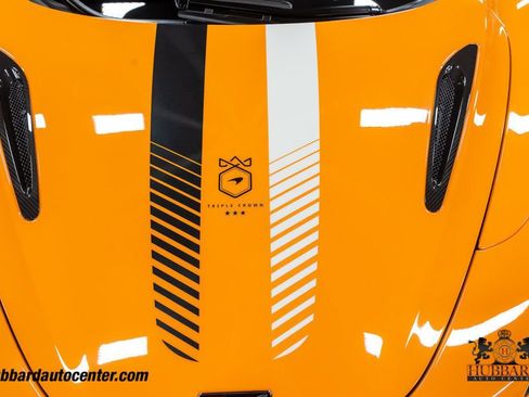 Used 2024 McLaren 750S Spider image 32