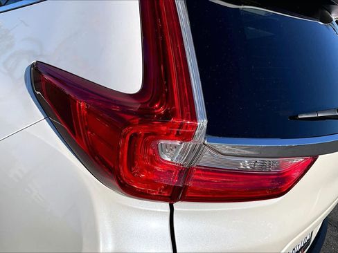 Used 2018 Honda CR-V Touring image 28