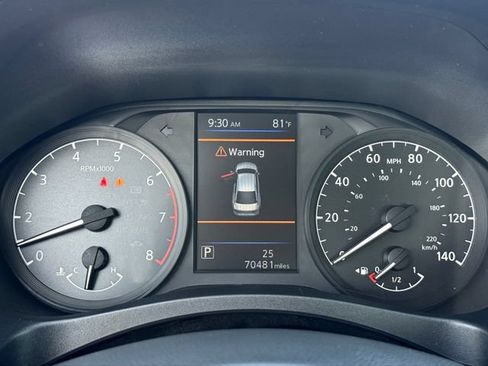 Used 2024 Nissan Altima 2.5 S FWD image 10