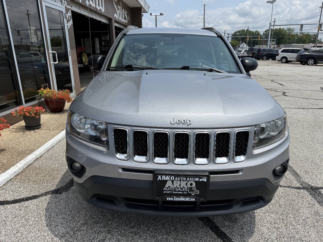 Used 2014 Jeep Compass Sport FWD image 3