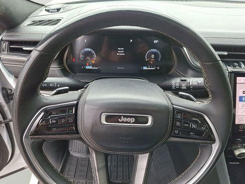 Used 2023 Jeep Grand Cherokee L Overland AWD/4WD image 21