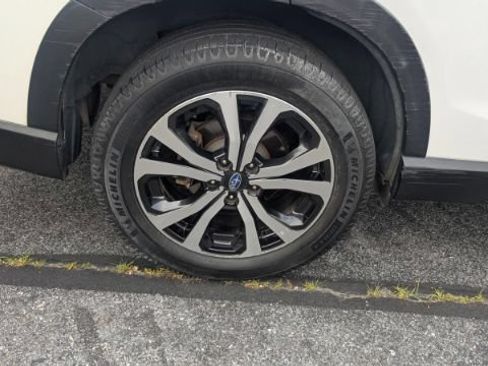 Used 2019 Subaru Forester Limited w/ Popular Package #3 AWD/4WD image 12