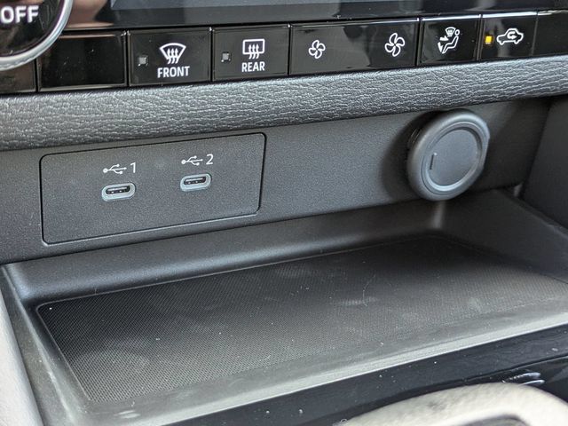 New 2026 Mitsubishi Outlander ES FWD image 22