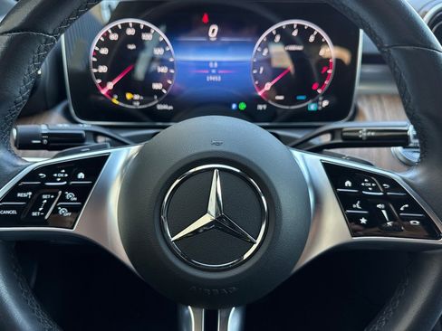 Used 2024 Mercedes-Benz C 300 Sedan image 22